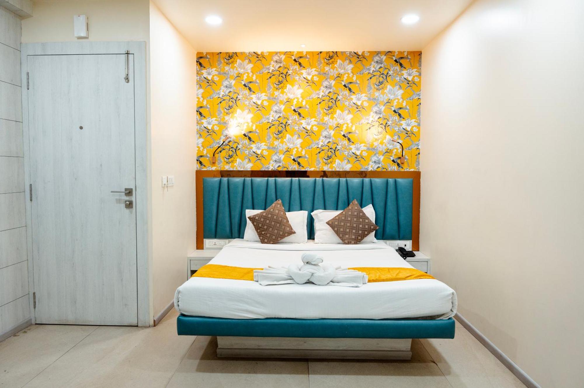 The Opus Kolkata - A Boutique Hotel Екстериор снимка