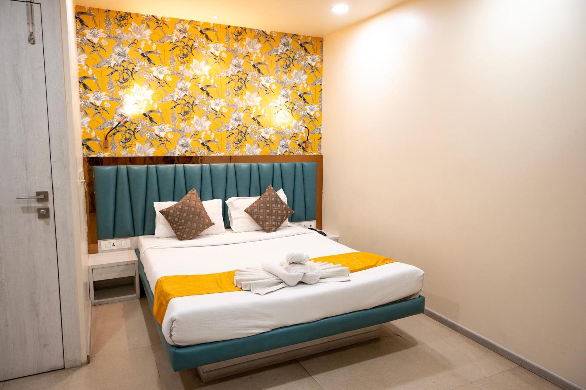 The Opus Kolkata - A Boutique Hotel Екстериор снимка