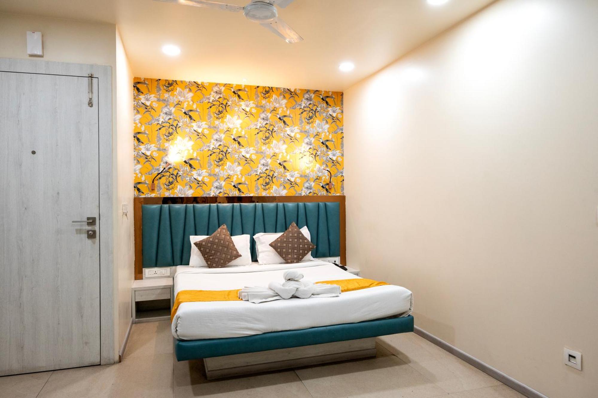 The Opus Kolkata - A Boutique Hotel Екстериор снимка