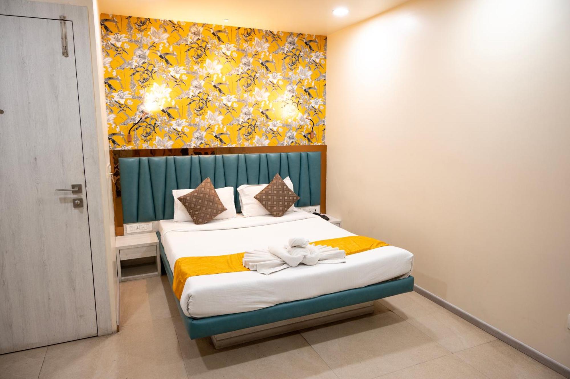 The Opus Kolkata - A Boutique Hotel Екстериор снимка