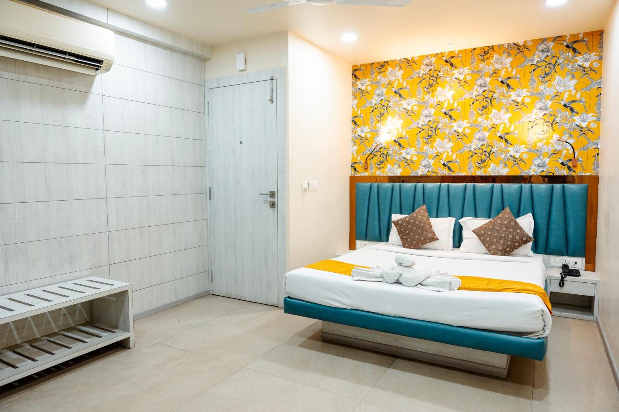 The Opus Kolkata - A Boutique Hotel Екстериор снимка