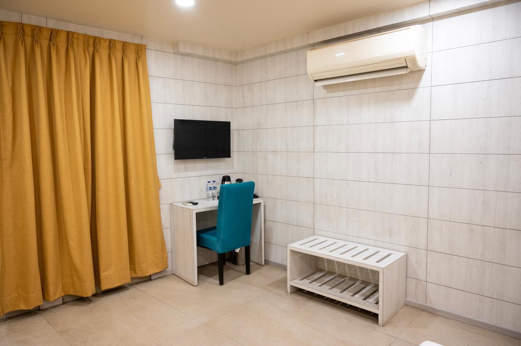 The Opus Kolkata - A Boutique Hotel Екстериор снимка